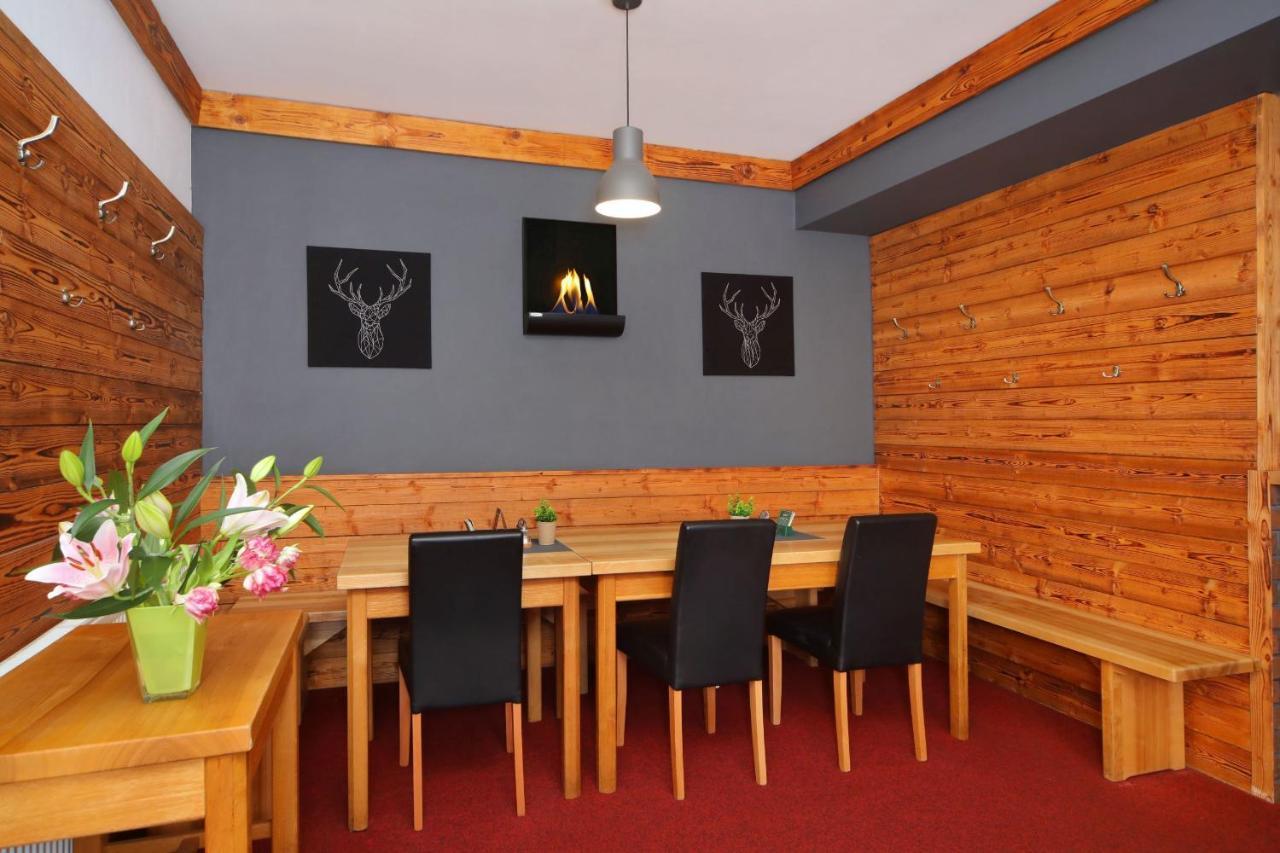 Hotel Hradec Szpindlerowy Młyn Zewnętrze zdjęcie