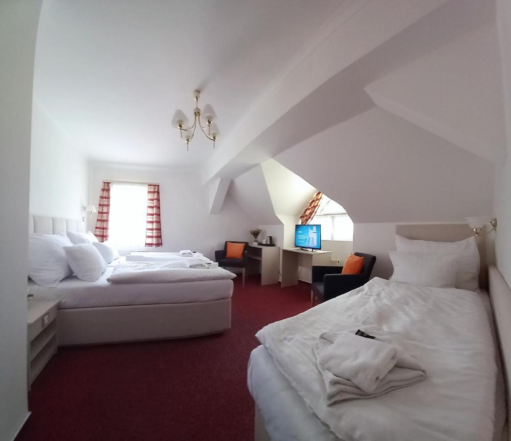 Hotel Hradec Szpindlerowy Młyn Zewnętrze zdjęcie