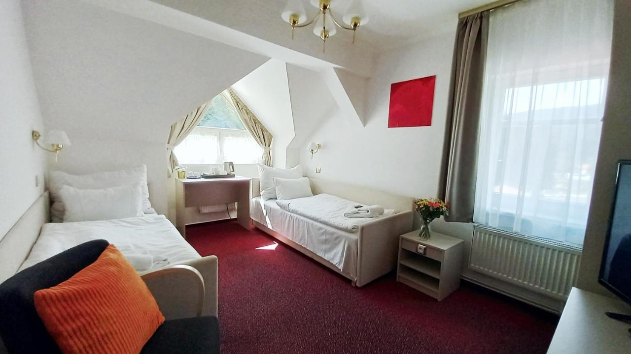 Hotel Hradec Szpindlerowy Młyn Zewnętrze zdjęcie