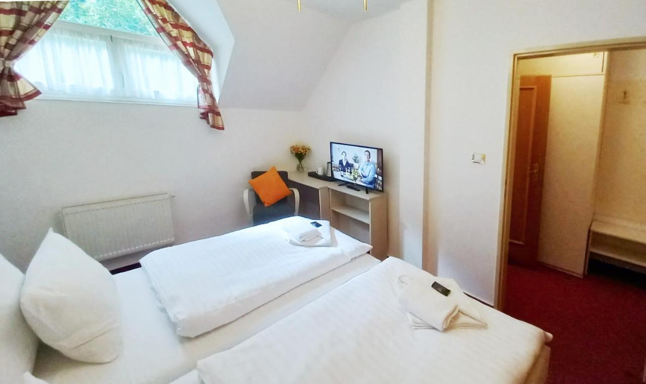 Hotel Hradec Szpindlerowy Młyn Zewnętrze zdjęcie