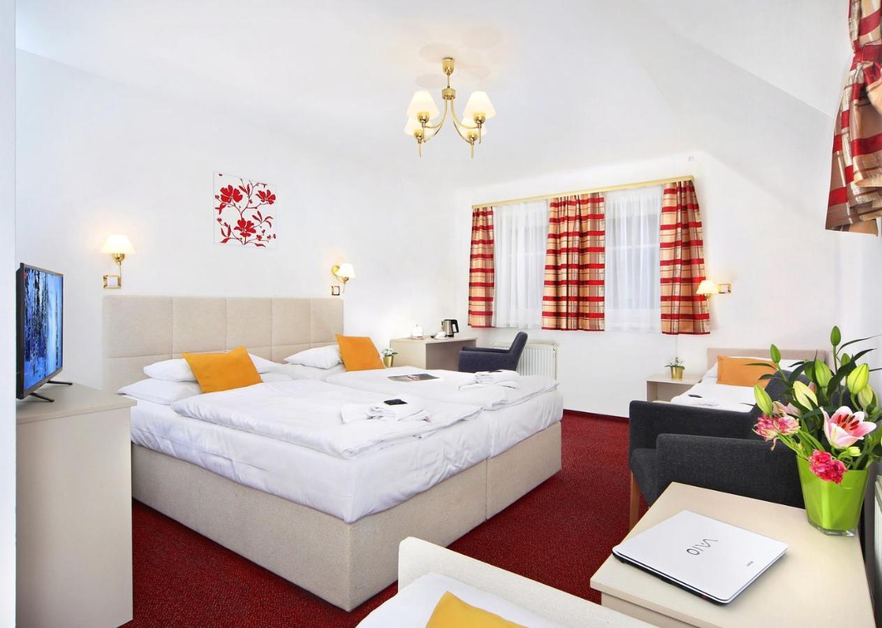 Hotel Hradec Szpindlerowy Młyn Zewnętrze zdjęcie