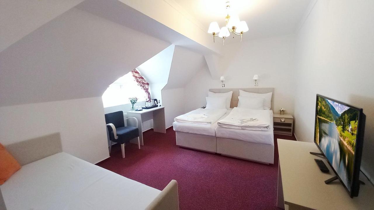 Hotel Hradec Szpindlerowy Młyn Zewnętrze zdjęcie