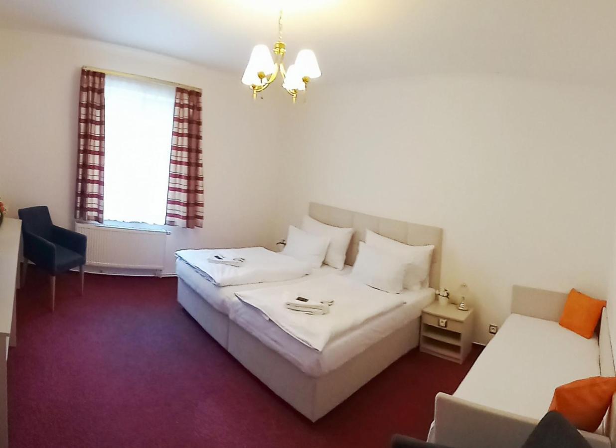 Hotel Hradec Szpindlerowy Młyn Zewnętrze zdjęcie