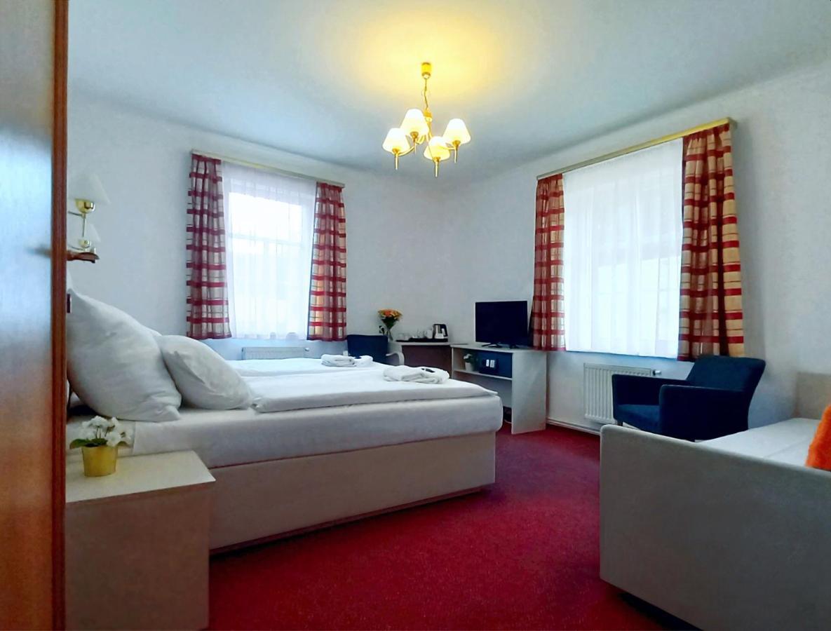 Hotel Hradec Szpindlerowy Młyn Zewnętrze zdjęcie